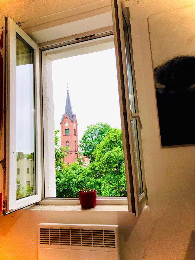 Art Mieszkanie Blisko Dworca Pkp Walbrzych Miasto Ngoại thất bức ảnh